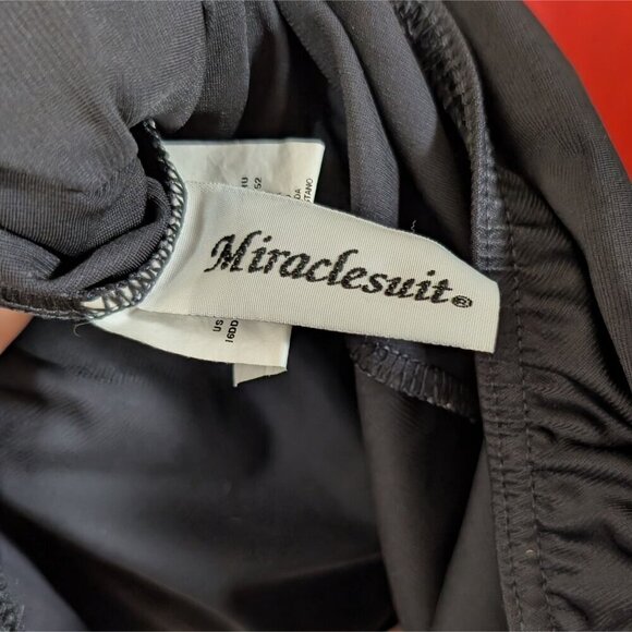 Miraclesuit Sofaux Tankini One Piece Swimsuit Pink Black DD Cup sz 16 Underwire - Picture 7 of 8